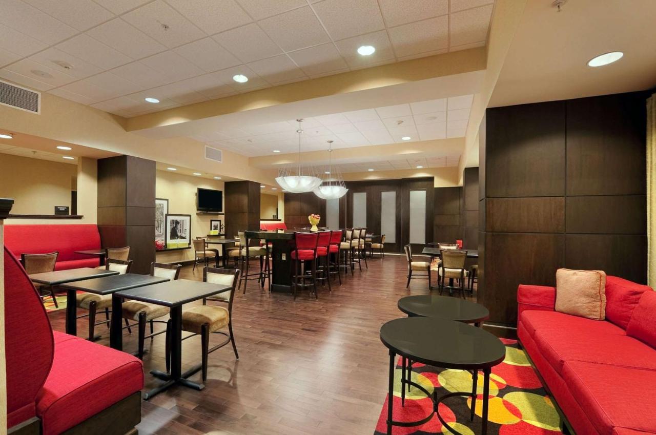 Hampton Inn Джексонвилл Экстерьер фото