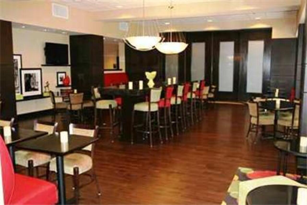 Hampton Inn Джексонвилл Экстерьер фото