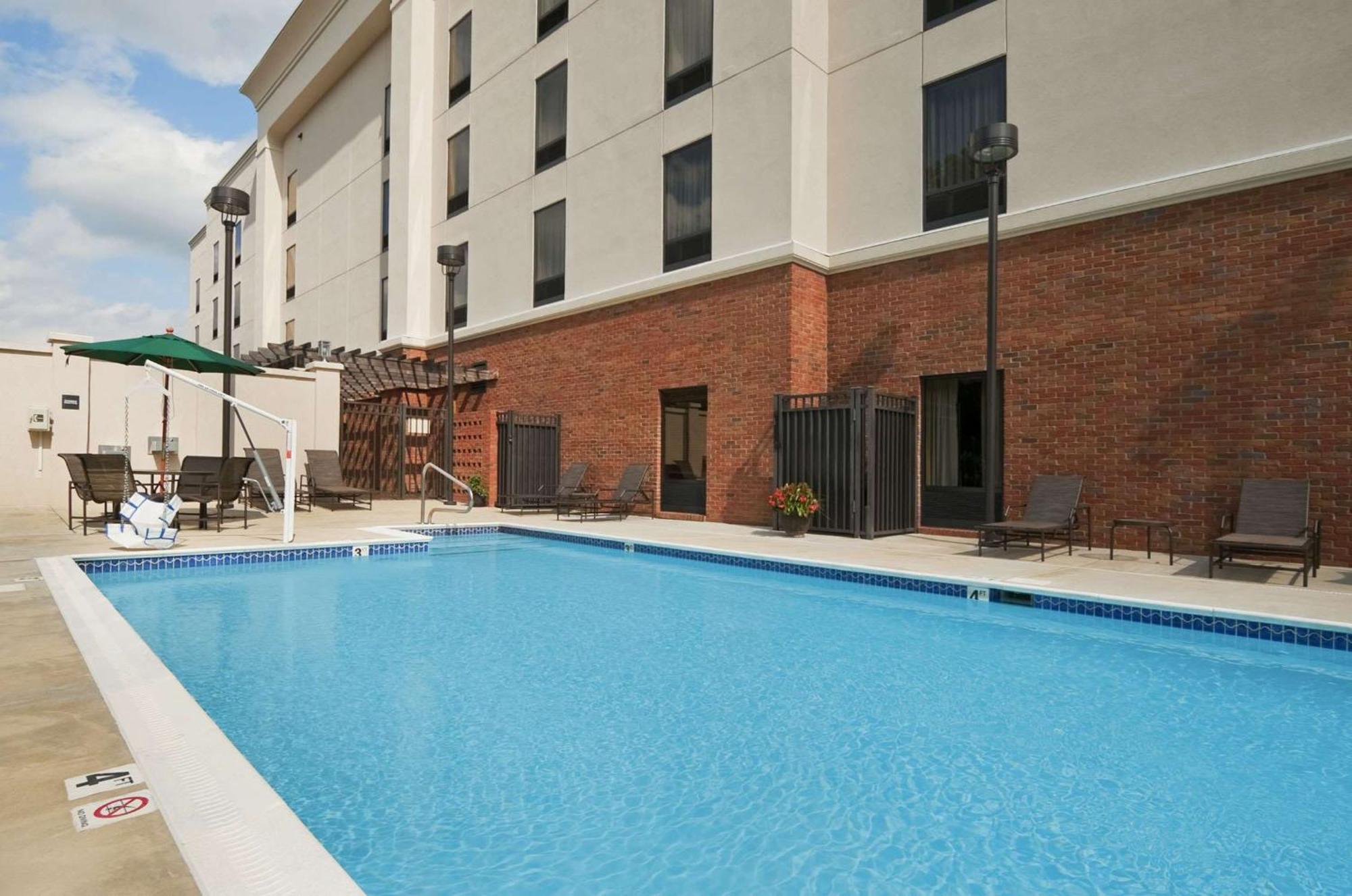 Hampton Inn Джексонвилл Экстерьер фото