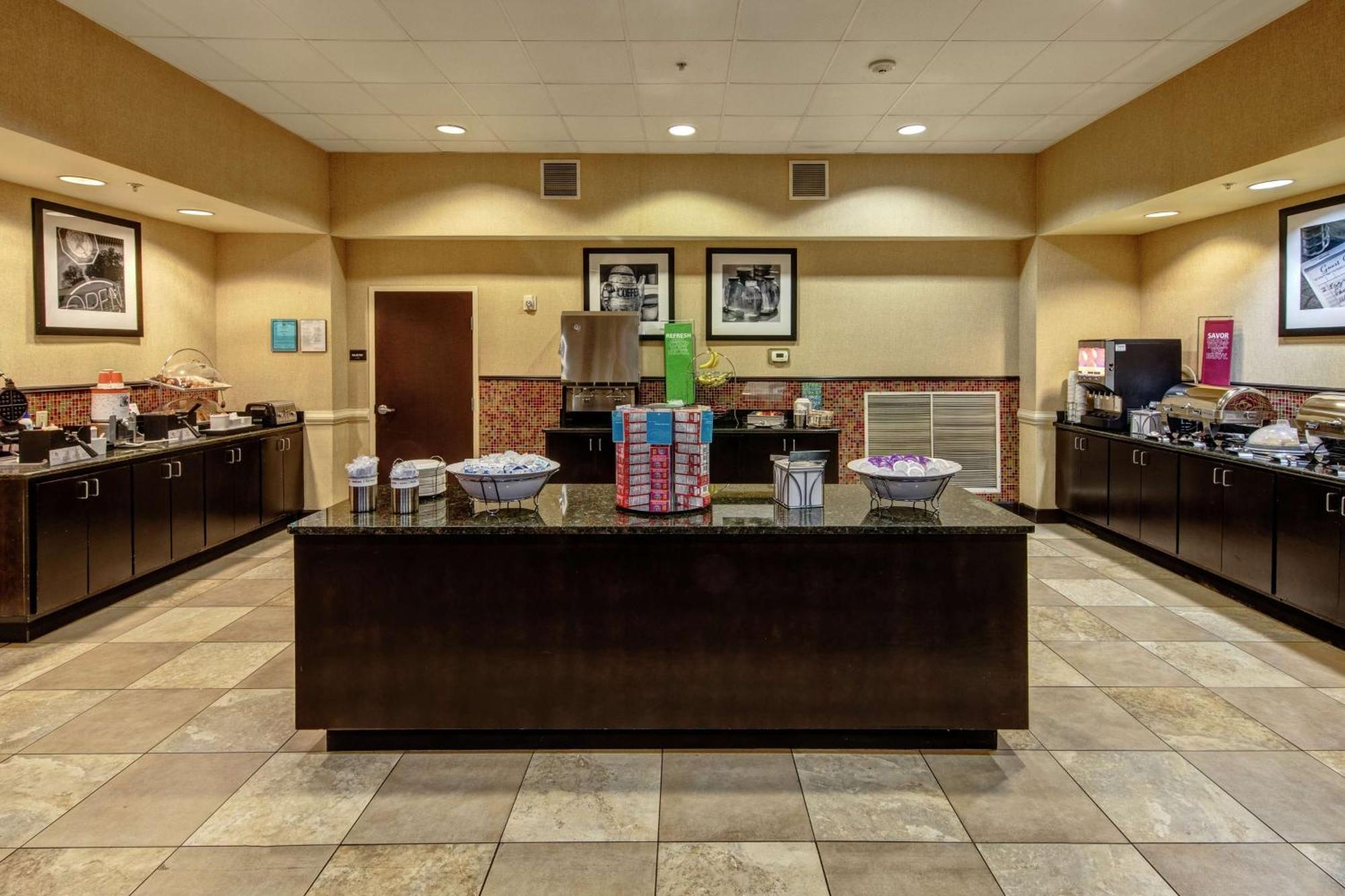 Hampton Inn Джексонвилл Экстерьер фото